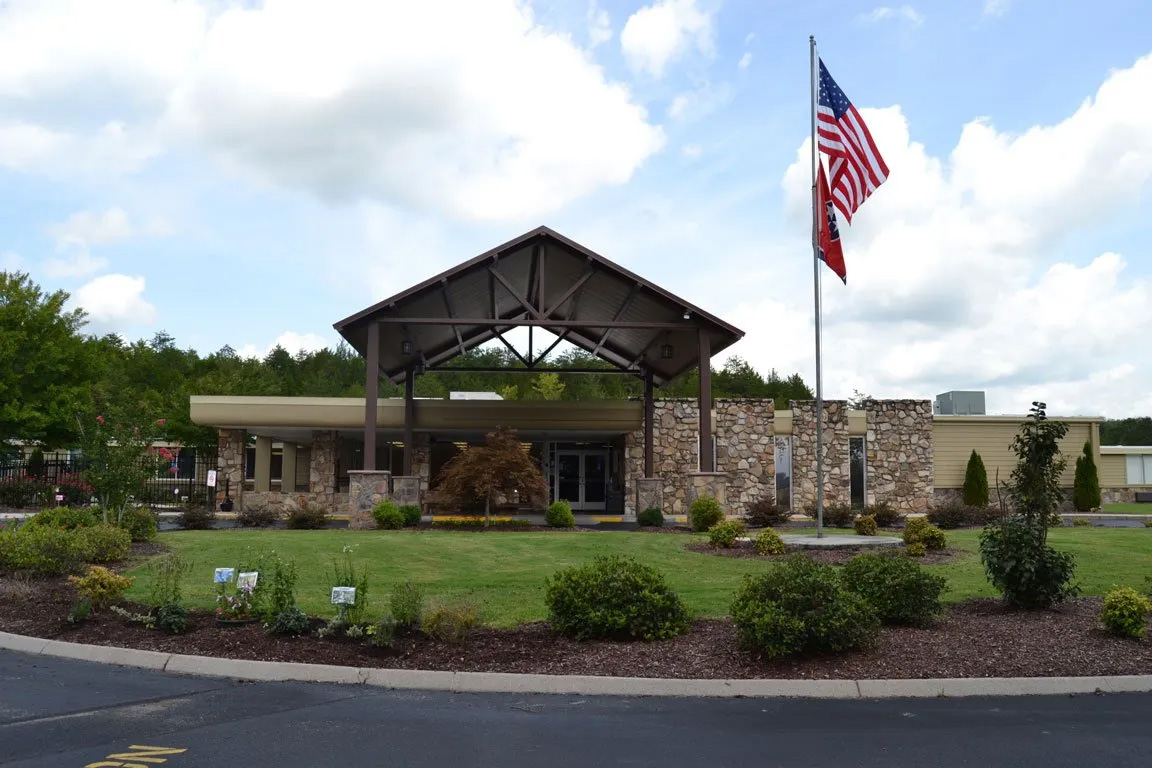 Sevierville Health & Rehabilitation Center photo tour